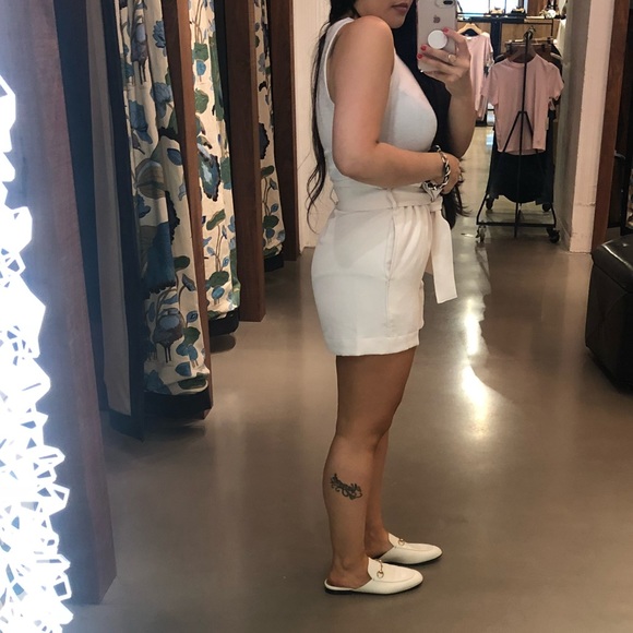 Aritzia Belted High Waited Shorts - Picture 5 of 5